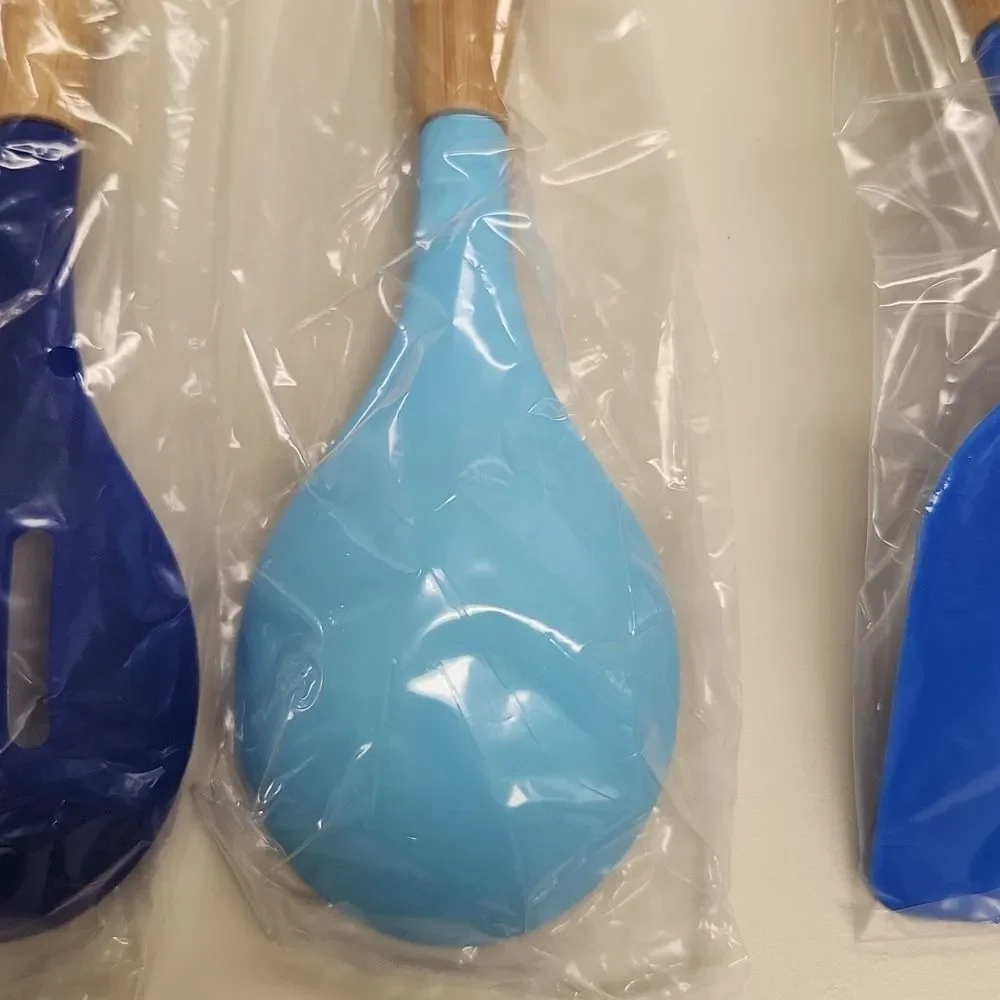WW Weight Watchers Bamboo Utensil Set New